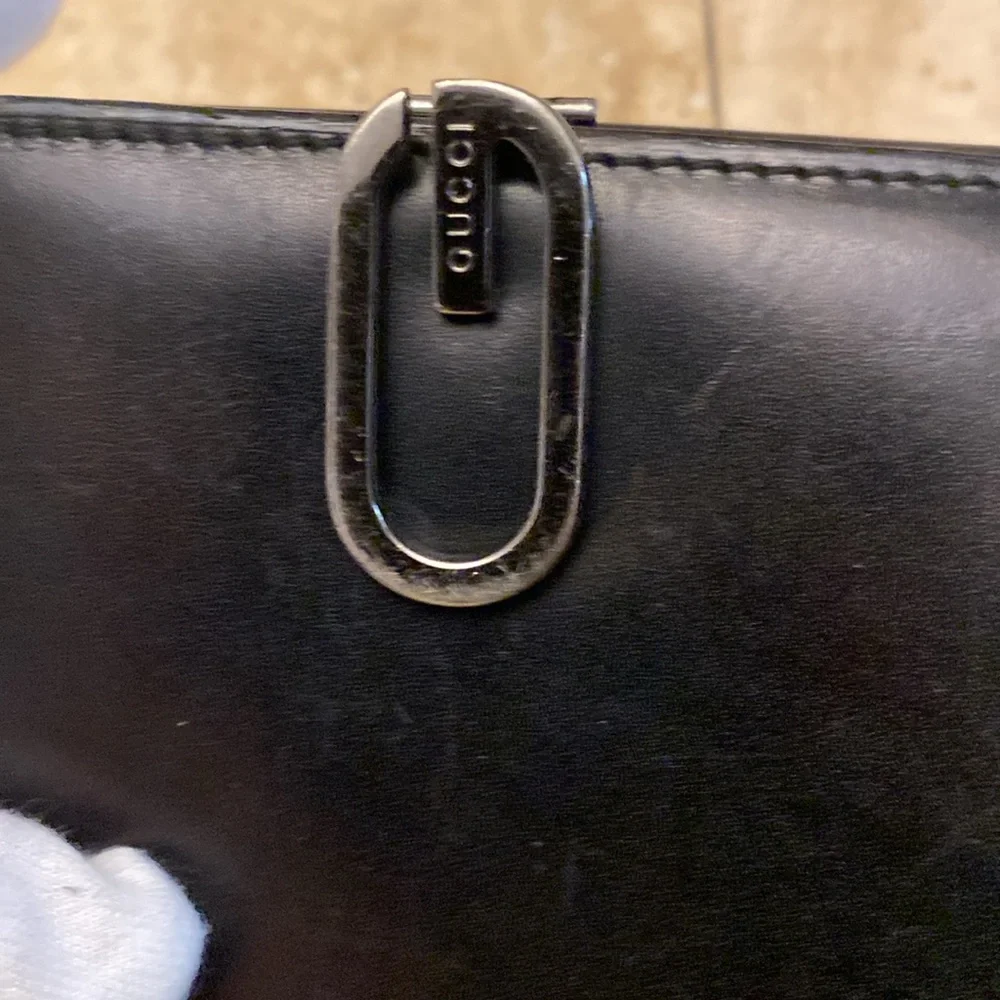 Gucci Vintage Black Leather Wallet with Silver G Buckle #1